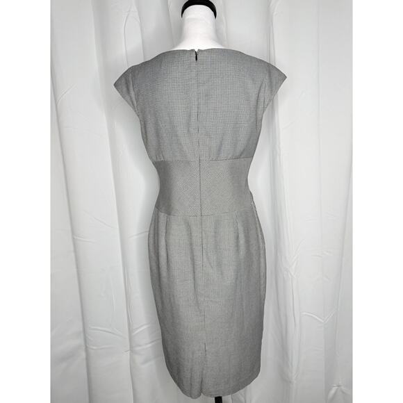 Max Mara Weekend Gingham Sleeveless Dress White Black Shift Wrap Cocktail 4 TALL - Picture 4 of 8